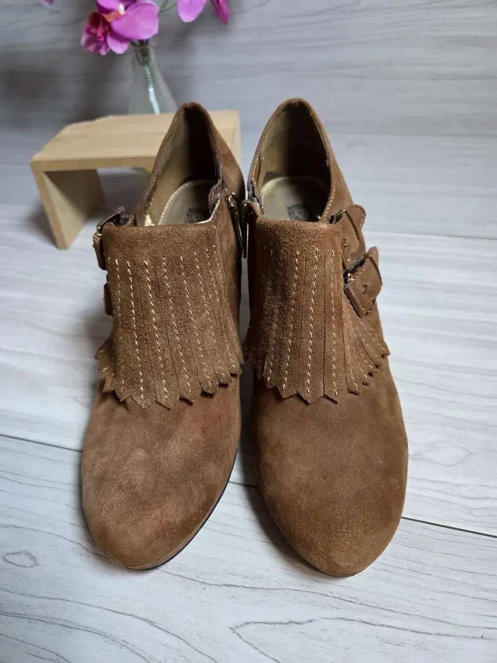 AK Anne Klein Warren Suede Fringe Buckle Heeled Ankle Booties Brown 9M